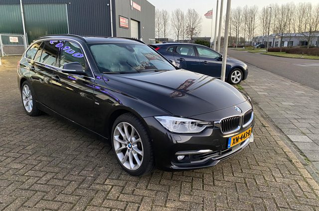 BMW 3-serie Touring 340i xDrive Luxery Line Full options