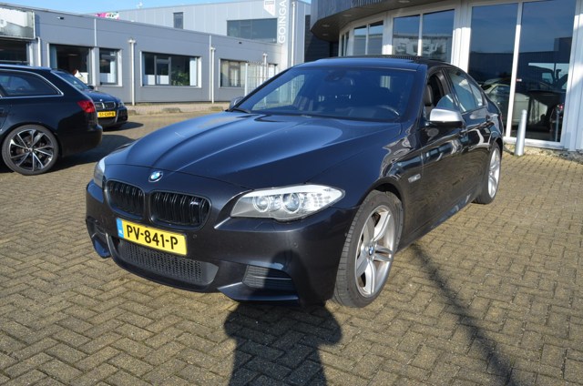 BMW 5-serie M550xd Full options!